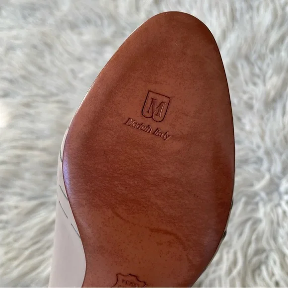 Bruno Magli Cream Slingback Leather Peep Toe Laser Cut Vintage Pumps NWOT Size 6 - Picture 9 of 11